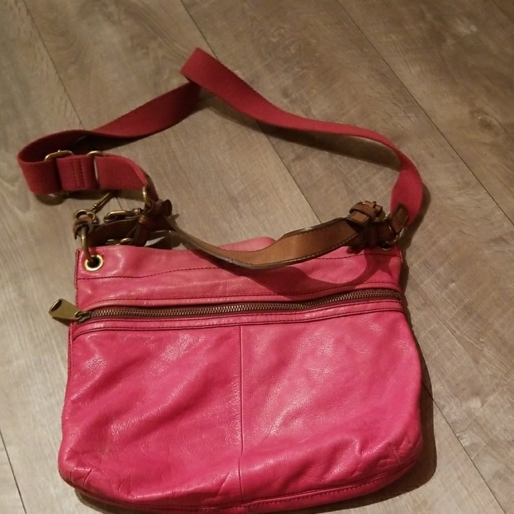 fossil pink leather purse